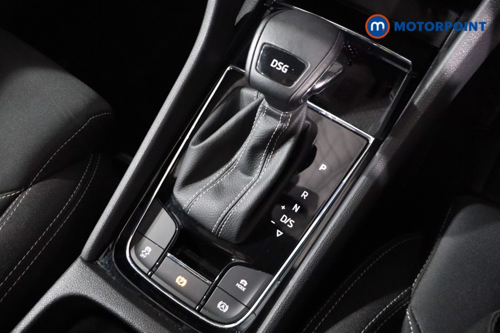 Skoda Karoq Sport Line Automatic Petrol SUV - Stock Number (1568356) - 19th supplementary image