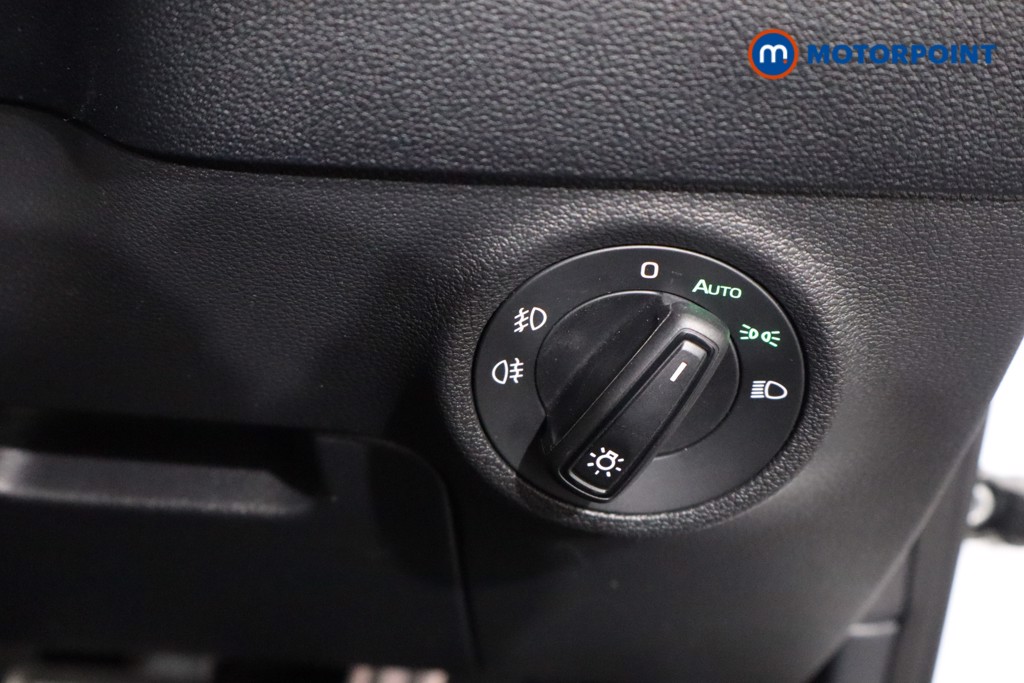 Skoda Karoq Sport Line Automatic Petrol SUV - Stock Number (1568356) - 22nd supplementary image