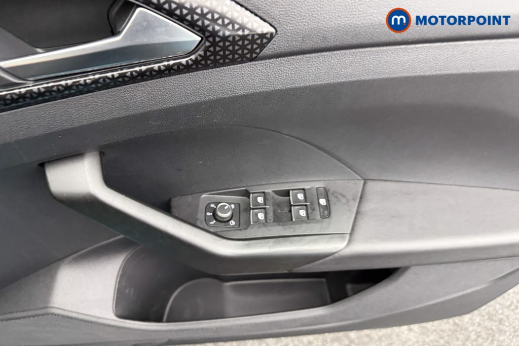 Volkswagen T-Cross SEL Automatic Petrol SUV - Stock Number (1568457) - 17th supplementary image