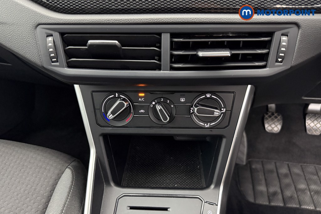 Volkswagen Polo Life Manual Petrol Hatchback - Stock Number (1568890) - 12th supplementary image