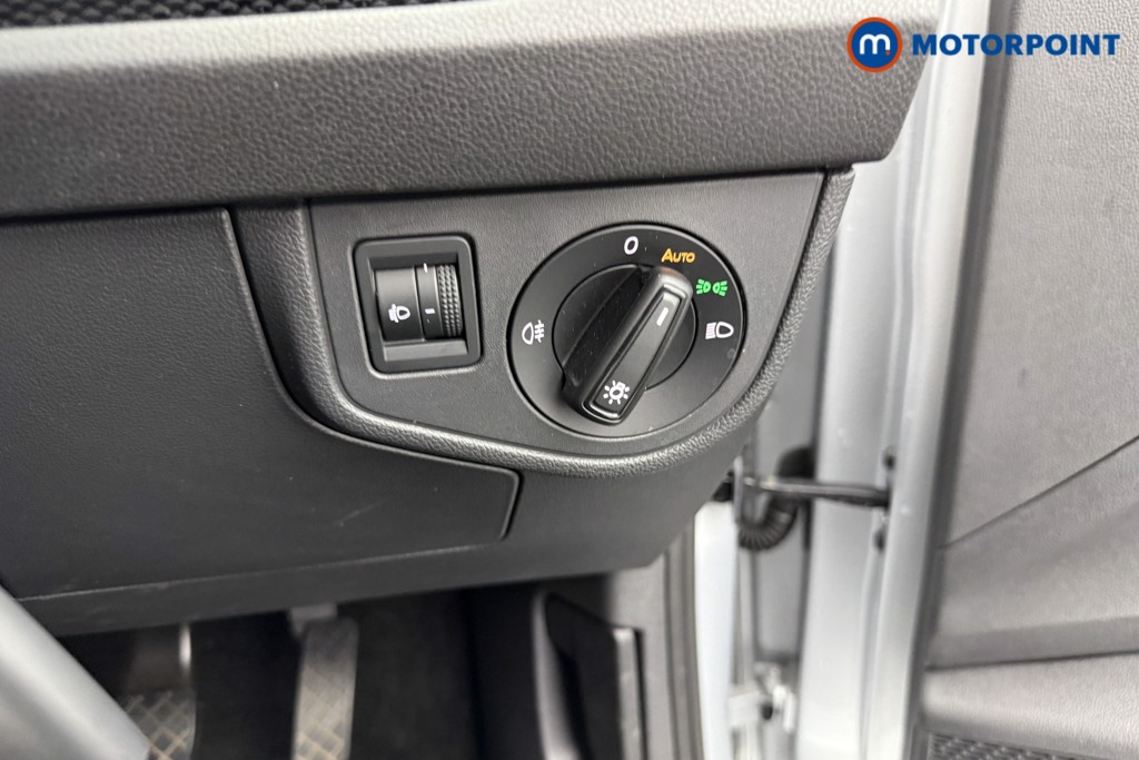Volkswagen Polo Life Manual Petrol Hatchback - Stock Number (1568890) - 16th supplementary image