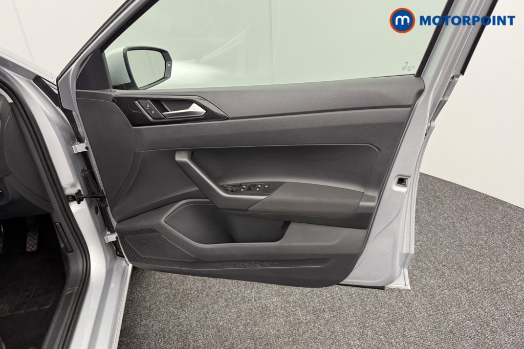 Volkswagen Polo Life Manual Petrol Hatchback - Stock Number (1568890) - 18th supplementary image