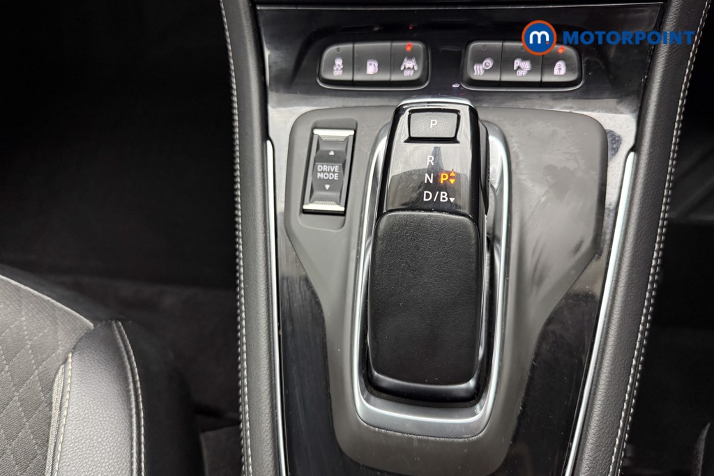 Vauxhall Grandland X Business Edition Nav Automatic Petrol Plug-In Hybrid SUV - Stock Number (1511581) - 11th supplementary image