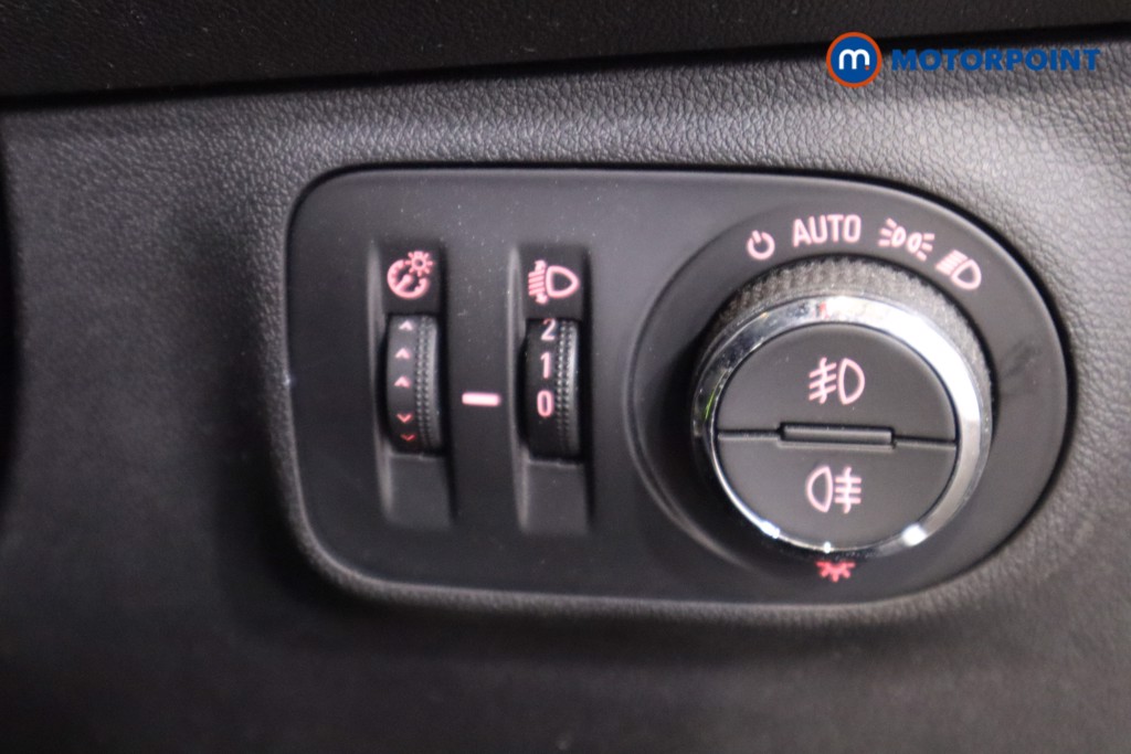Vauxhall Corsa Excite Manual Petrol Hatchback - Stock Number (1551734) - 16th supplementary image