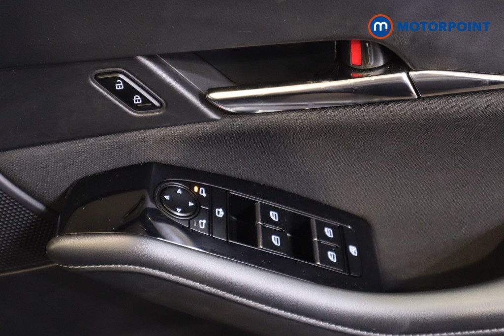 Mazda Cx-30 Centre-Line Manual Petrol-Electric Hybrid SUV - Stock Number (1557376) - 8th supplementary image