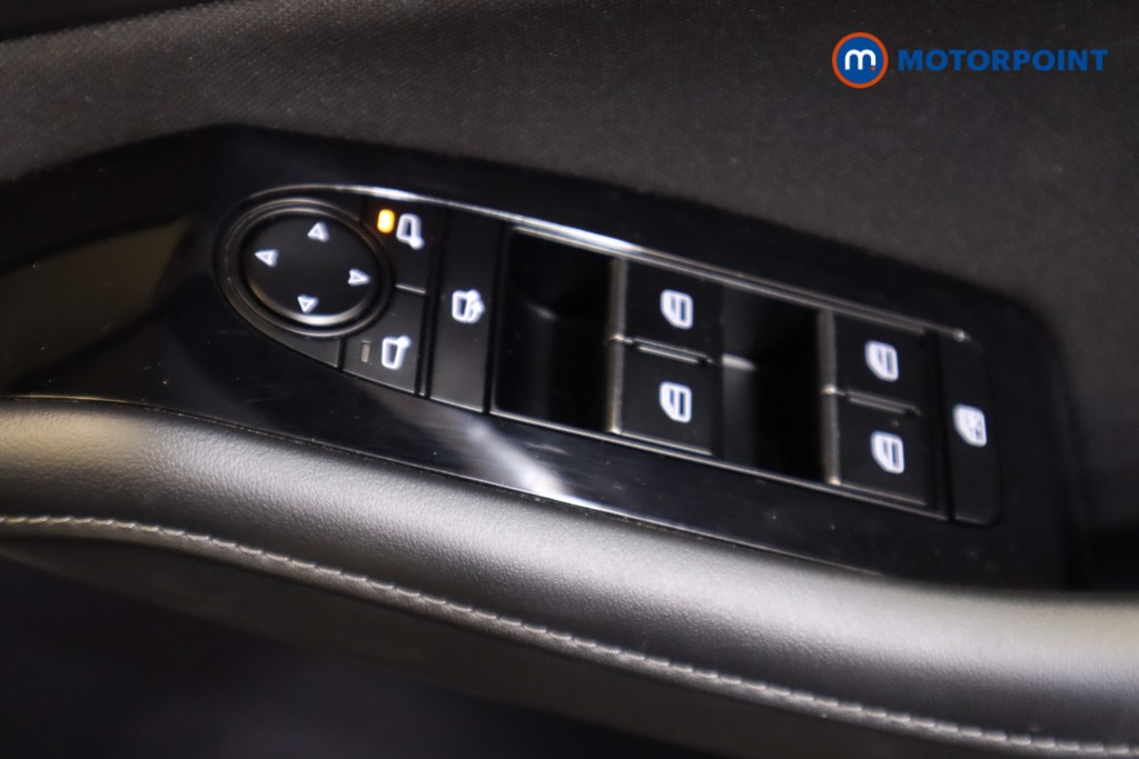 Mazda Cx-30 Centre-Line Manual Petrol-Electric Hybrid SUV - Stock Number (1557376) - 9th supplementary image