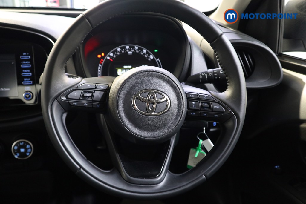Toyota Aygo X Pure Manual Petrol Hatchback - Stock Number (1557399) - 2nd supplementary image