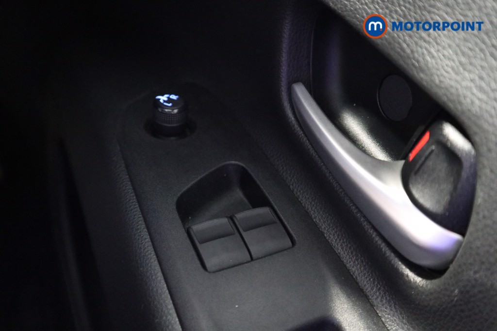 Toyota Aygo X Pure Manual Petrol Hatchback - Stock Number (1557399) - 6th supplementary image