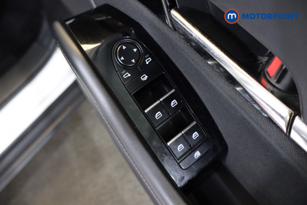 Mazda Cx-30 Exclusive-Line Manual Petrol-Electric Hybrid SUV - Stock Number (1557449) - 17th supplementary image