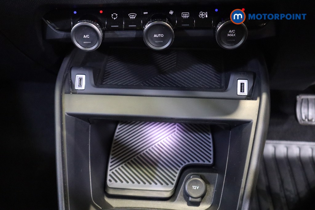 Citroen C4 Shine Automatic Electric Hatchback - Stock Number (1557973) - 21st supplementary image