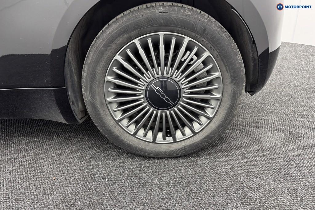 Fiat 500 Icon Automatic Electric Hatchback - Stock Number (1558000) - 21st supplementary image