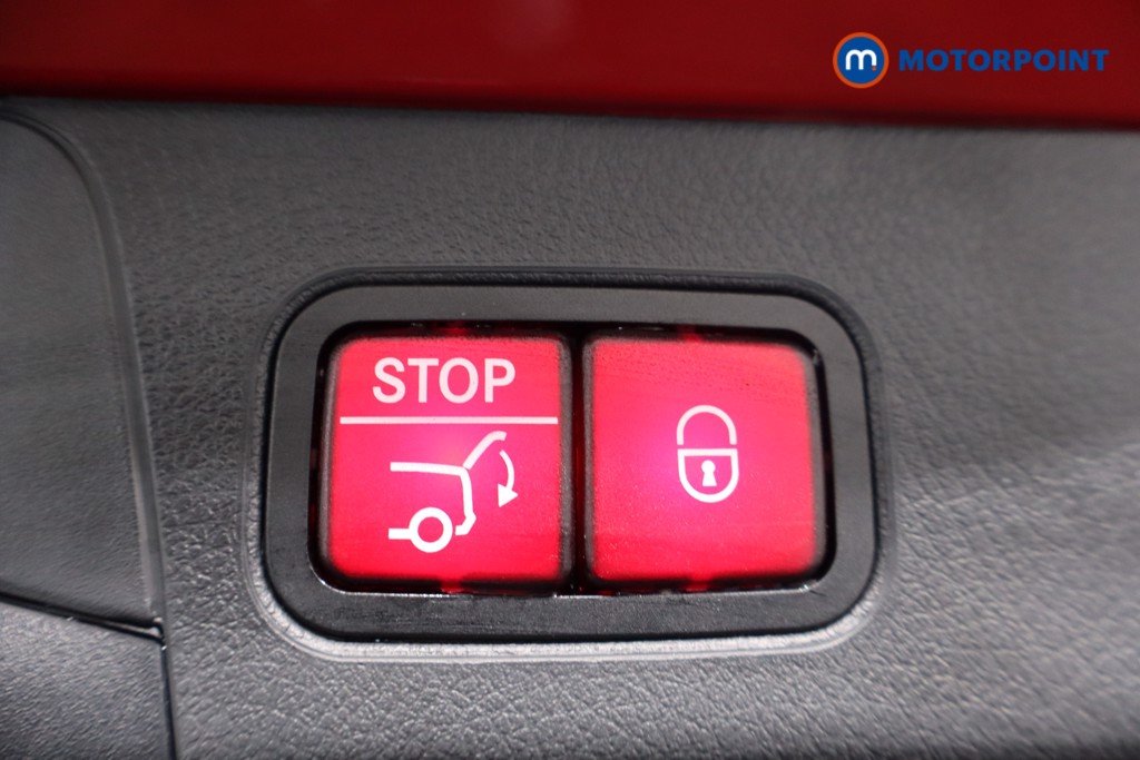 Mercedes-Benz B Class Amg Line Automatic Petrol Hatchback - Stock Number (1558614) - 35th supplementary image