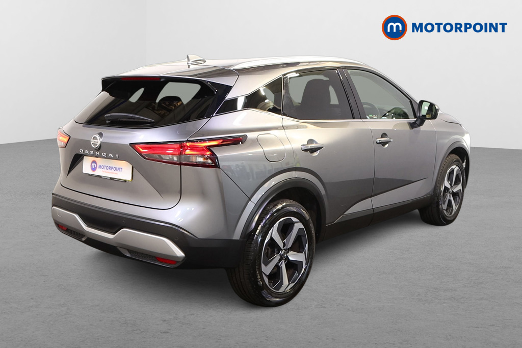 Nissan Qashqai N-Connecta Manual Petrol SUV - Stock Number (1558640) - Drivers side rear corner