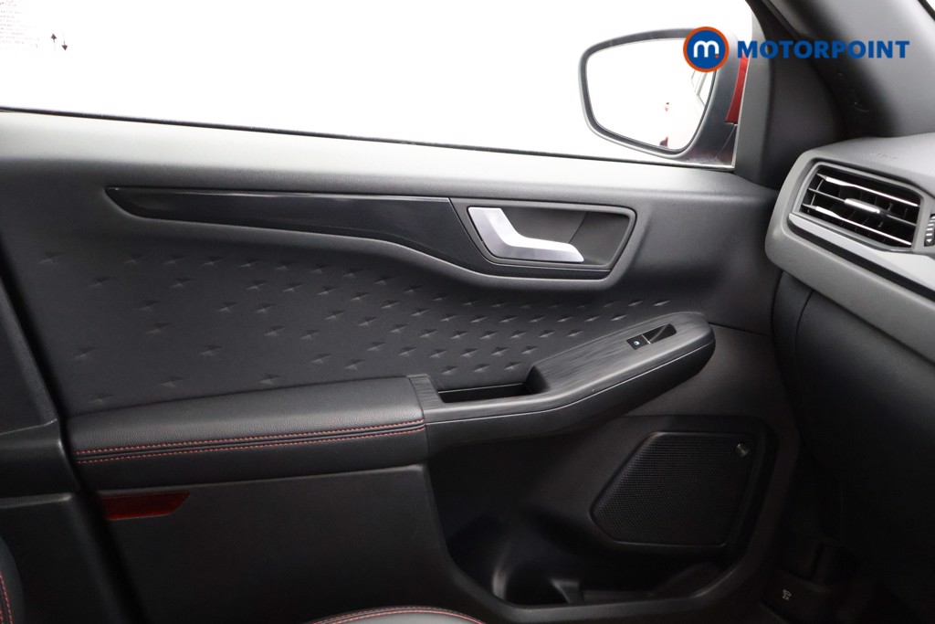 Ford Kuga St-Line X Edition Automatic Diesel SUV - Stock Number (1559268) - 8th supplementary image
