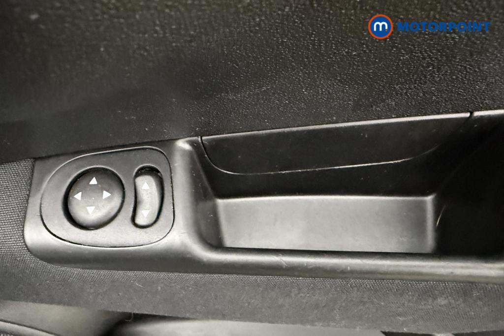 Fiat 500 1.0 Mild Hybrid 3Dr Manual Petrol-Electric Hybrid Hatchback - Stock Number (1559946) - 16th supplementary image