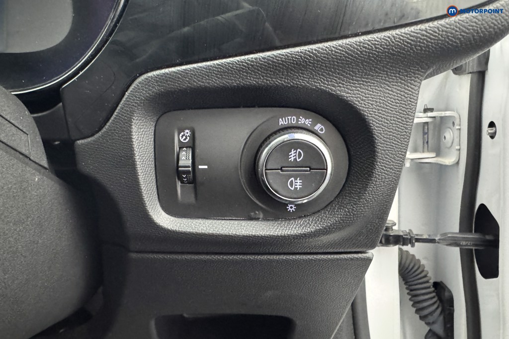 Vauxhall Corsa Elite Nav Premium Automatic Electric Hatchback - Stock Number (1559963) - 15th supplementary image
