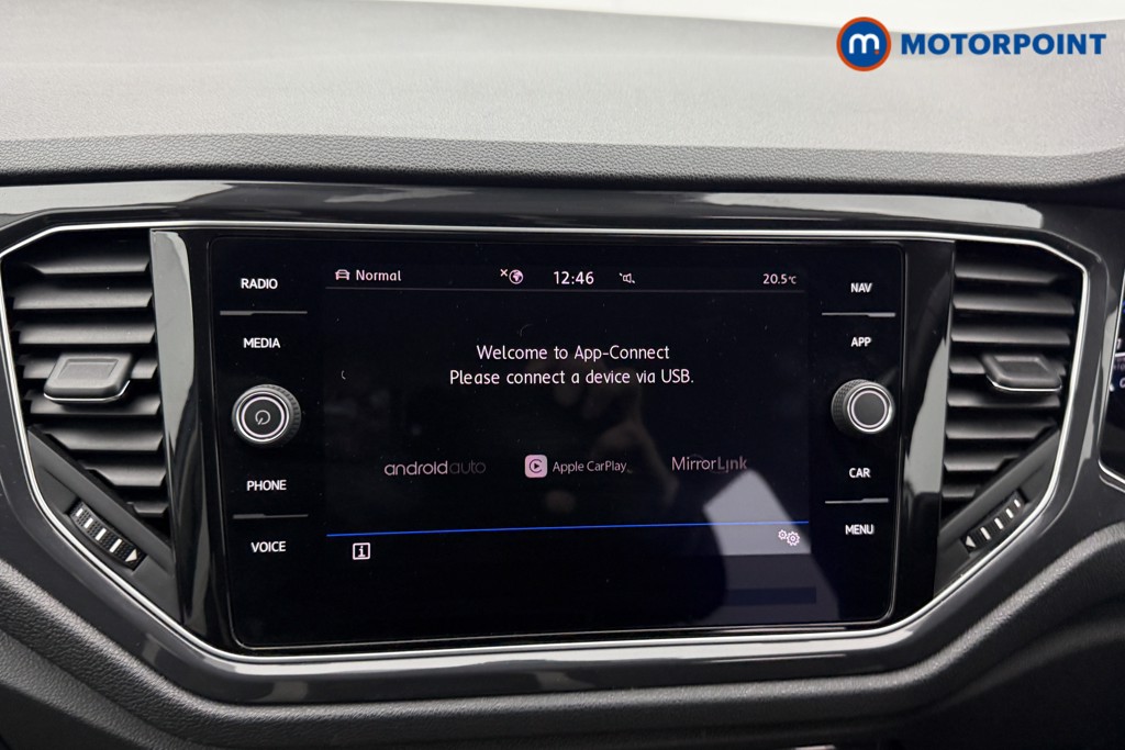 Volkswagen T-Roc SEL Manual Petrol SUV - Stock Number (1560899) - 2nd supplementary image
