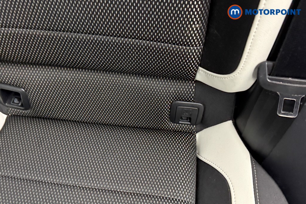 Volkswagen T-Roc SEL Manual Petrol SUV - Stock Number (1560899) - 26th supplementary image