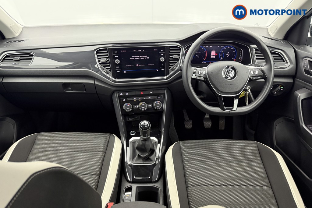 Volkswagen T-Roc SEL Manual Petrol SUV - Stock Number (1560899) - 1st supplementary image