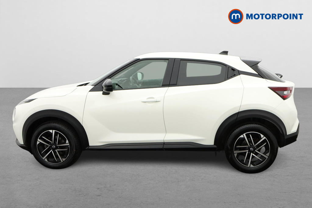 Nissan Juke N-Connecta Manual Petrol SUV - Stock Number (1561442) - Passenger side