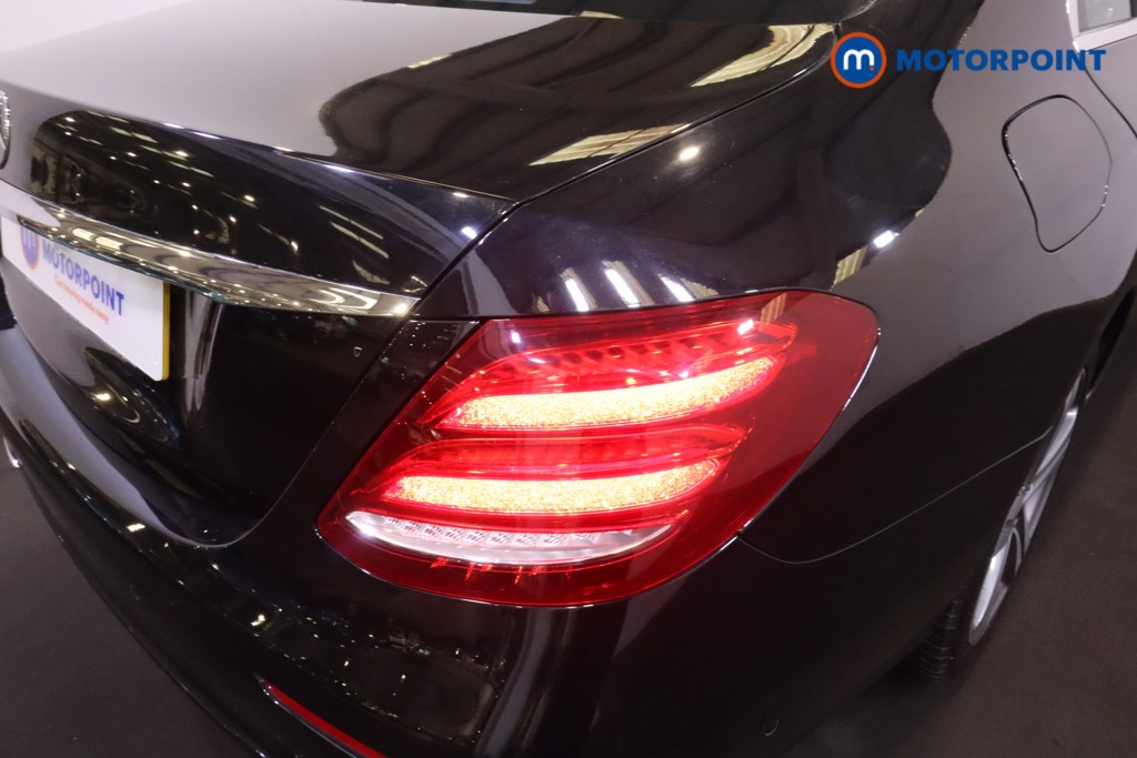 Mercedes-Benz E Class SE Automatic Diesel Saloon - Stock Number (1561855) - 21st supplementary image