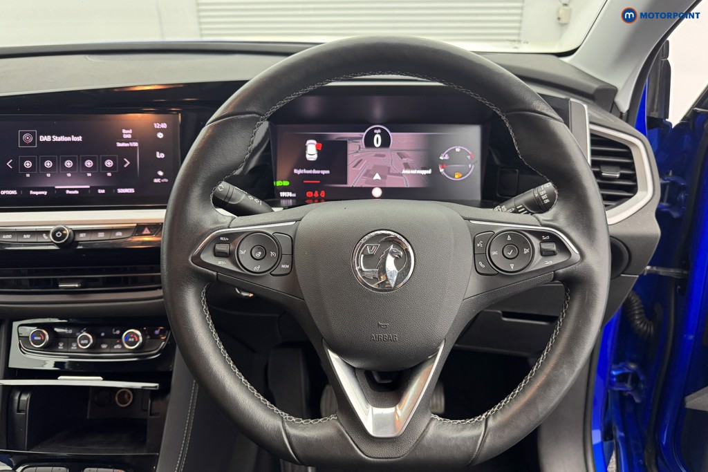Vauxhall Grandland Elite Manual Petrol SUV - Stock Number (1562017) - 3rd supplementary image