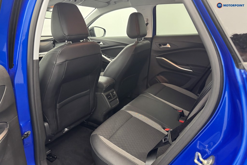 Vauxhall Grandland Elite Manual Petrol SUV - Stock Number (1562017) - 8th supplementary image