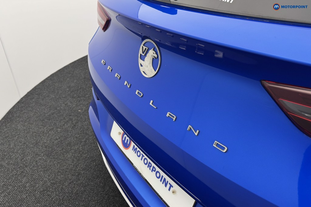Vauxhall Grandland Elite Manual Petrol SUV - Stock Number (1562017) - 18th supplementary image