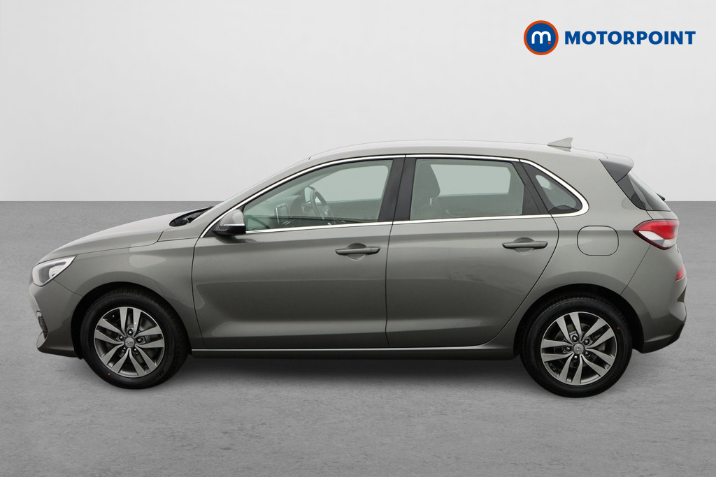 Hyundai I30 Se Nav Automatic Petrol Hatchback - Stock Number (1562149) - Passenger side