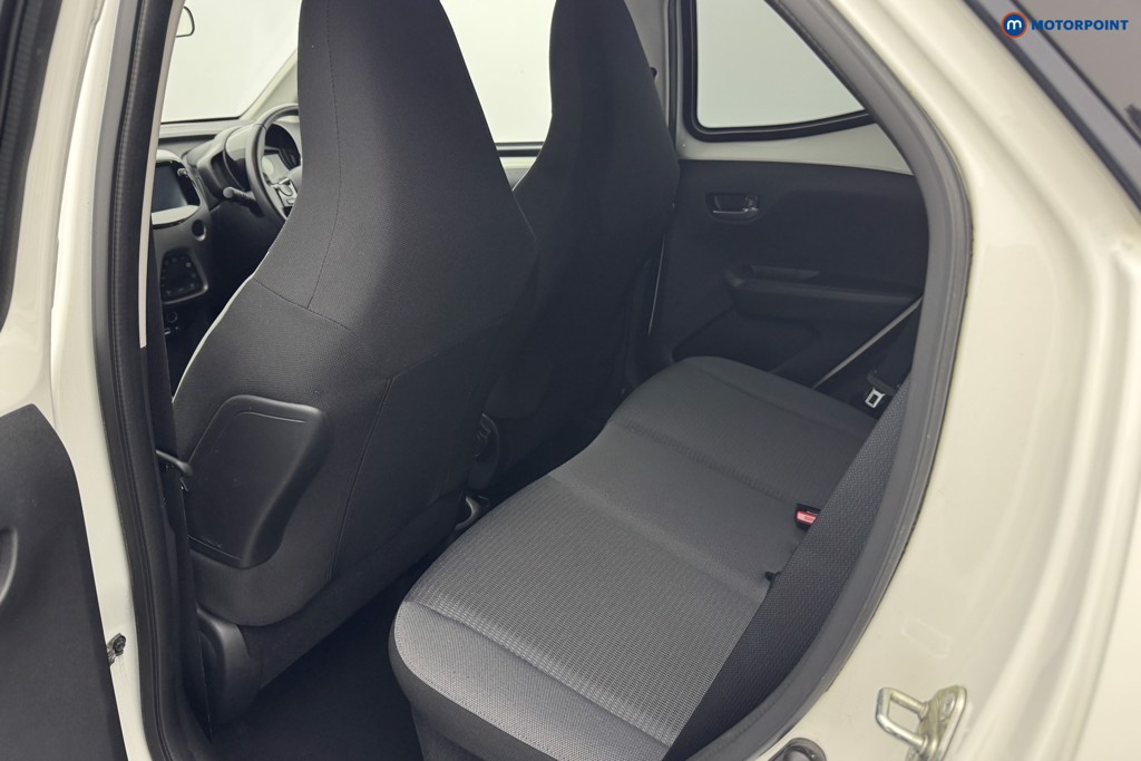 Toyota Aygo X-Trend Automatic Petrol Hatchback - Stock Number (1562376) - 8th supplementary image