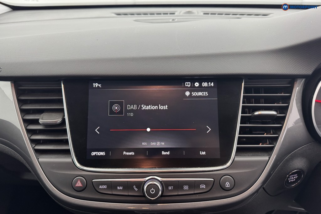 Vauxhall Crossland Ultimate Manual Petrol SUV - Stock Number (1562912) - 2nd supplementary image