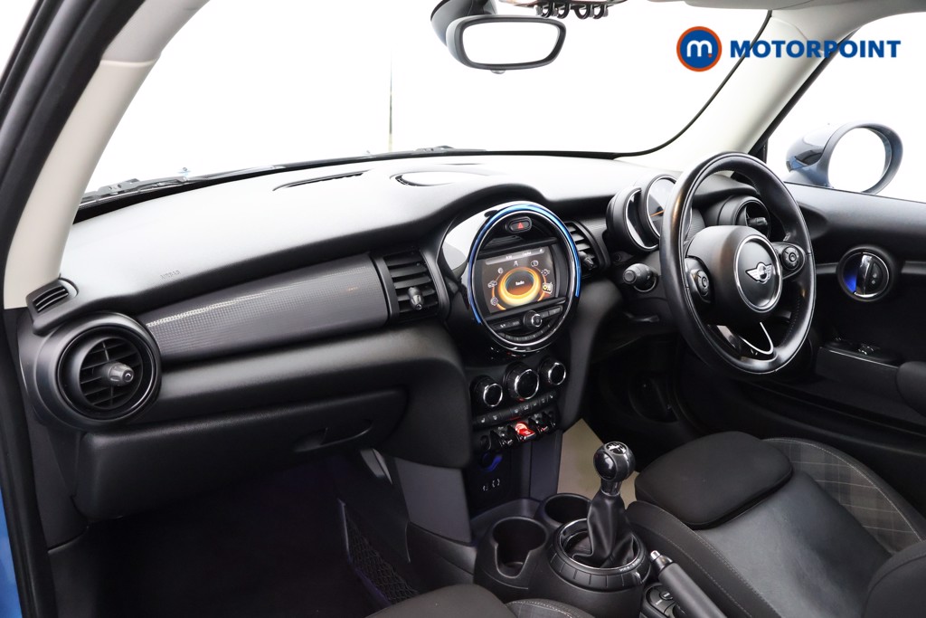 Mini Hatchback Cooper Manual Petrol Hatchback - Stock Number (1562948) - 13th supplementary image