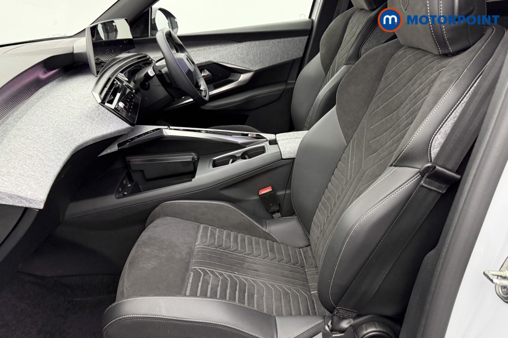 Peugeot 5008 GT Automatic Petrol SUV - Stock Number (1563227) - 25th supplementary image