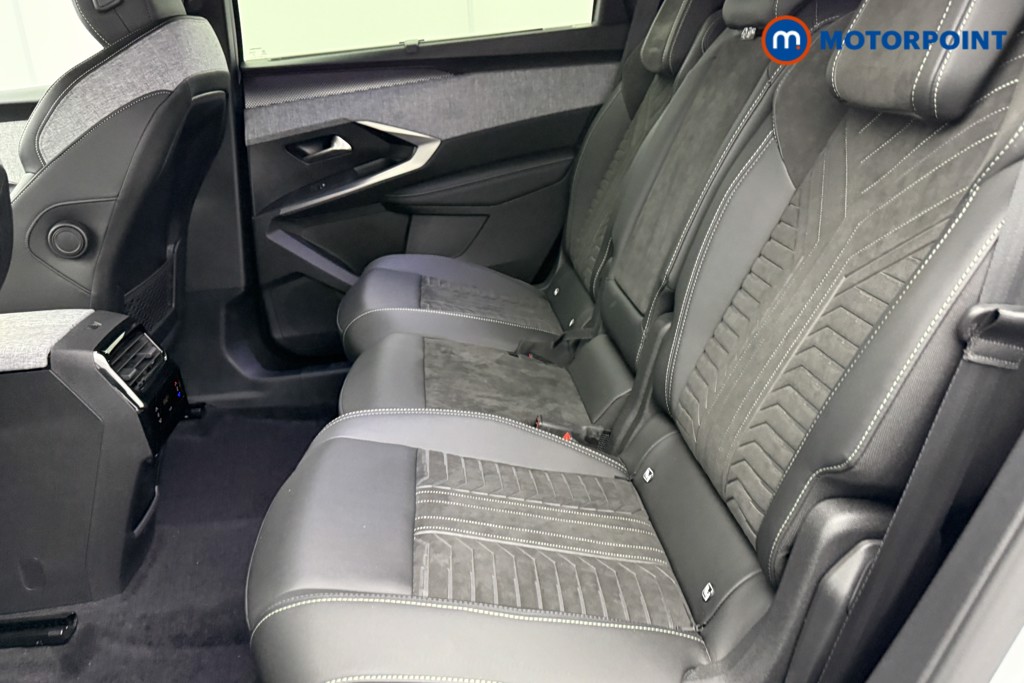 Peugeot 5008 GT Automatic Petrol SUV - Stock Number (1563227) - 26th supplementary image