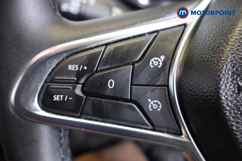 Renault Captur Se Edition Manual Petrol SUV - Stock Number (1563428) - 12th supplementary image