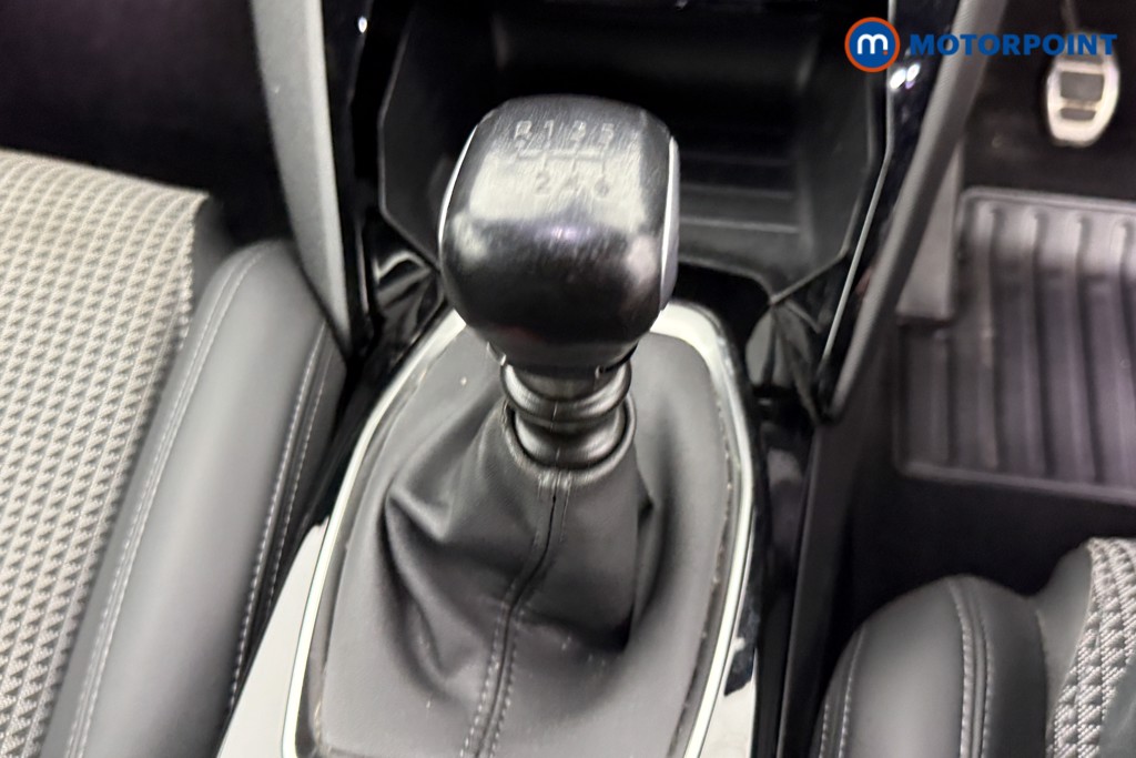 Peugeot 2008 GT Manual Petrol SUV - Stock Number (1563664) - 12th supplementary image