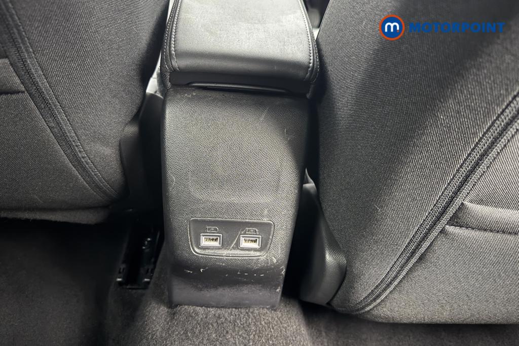 Peugeot 2008 Allure Premium Manual Diesel SUV - Stock Number (1563667) - 19th supplementary image