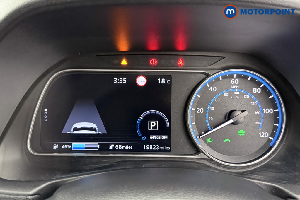 Nissan Leaf Acenta Automatic Electric Hatchback - Stock Number (1563823) - 4th supplementary image
