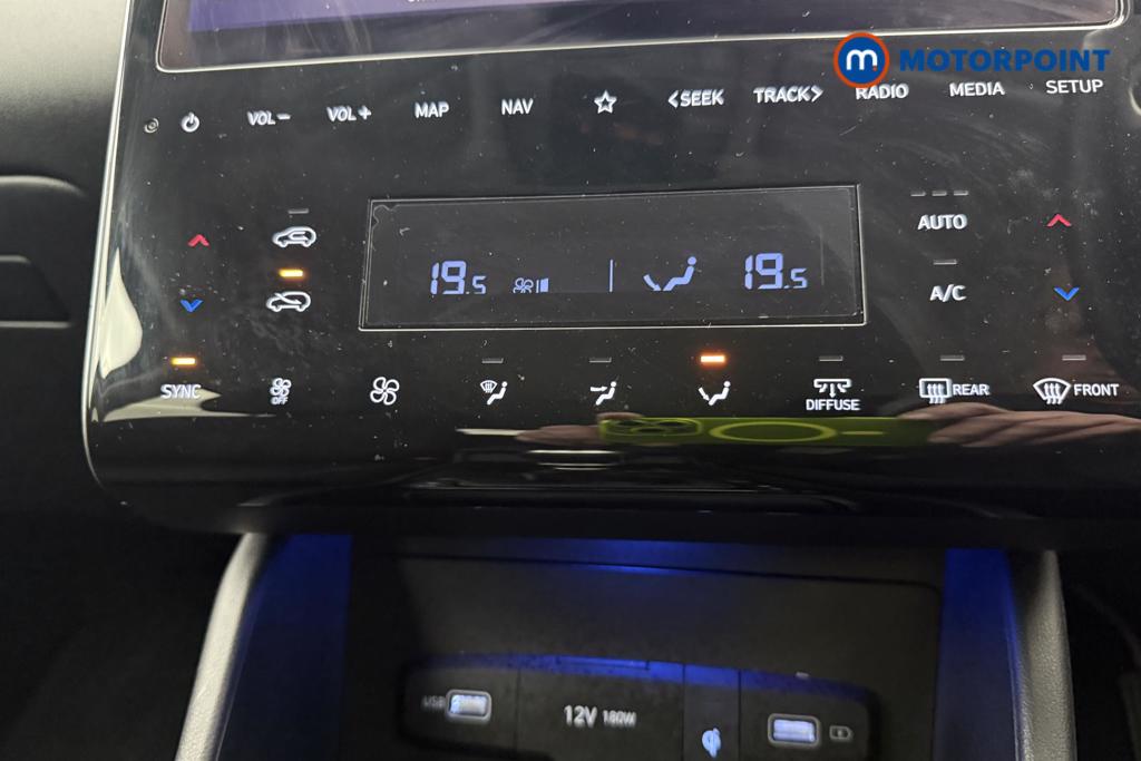 Hyundai Tucson Premium Manual Petrol SUV - Stock Number (1564187) - 16th supplementary image