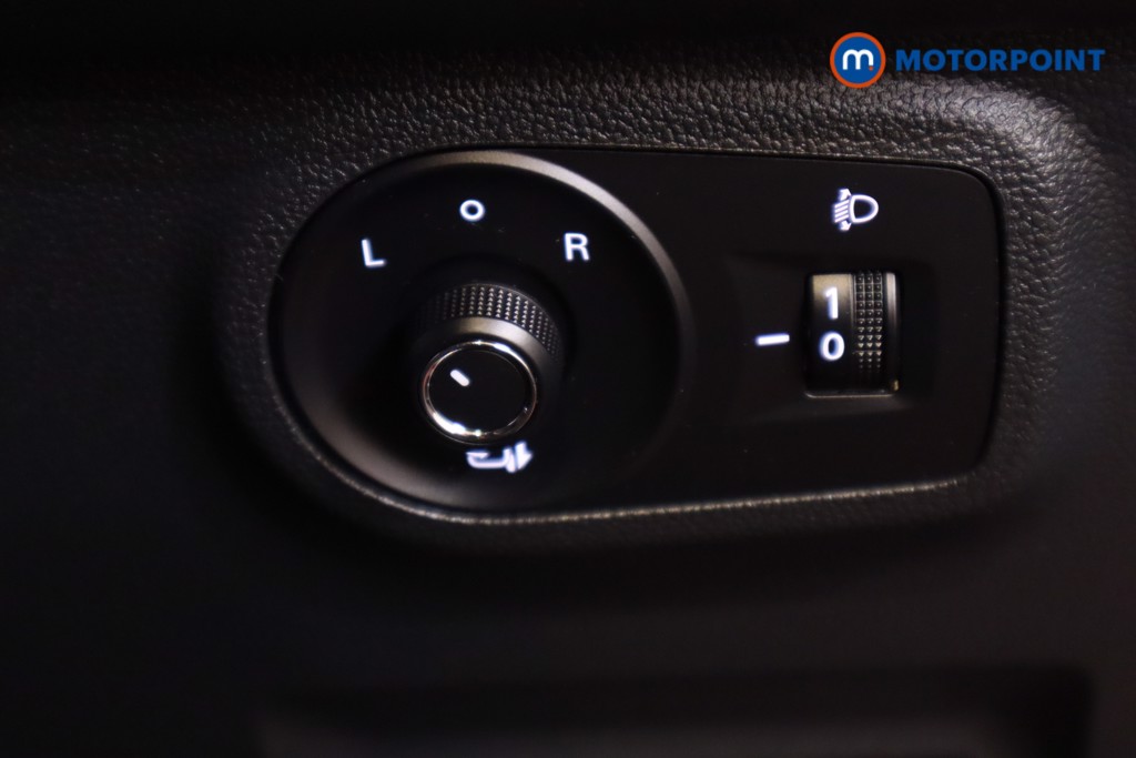 Mg Motor Uk ZS Exclusive Automatic Petrol SUV - Stock Number (1564278) - 14th supplementary image