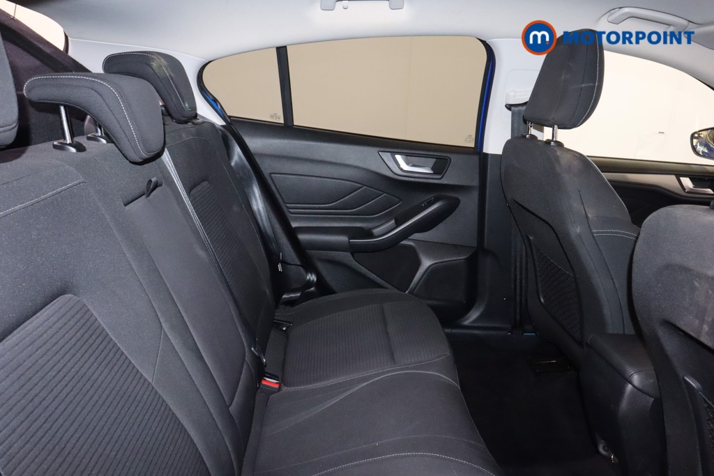Ford Focus Titanium Manual Petrol Hatchback - Stock Number (1564318) - 14th supplementary image