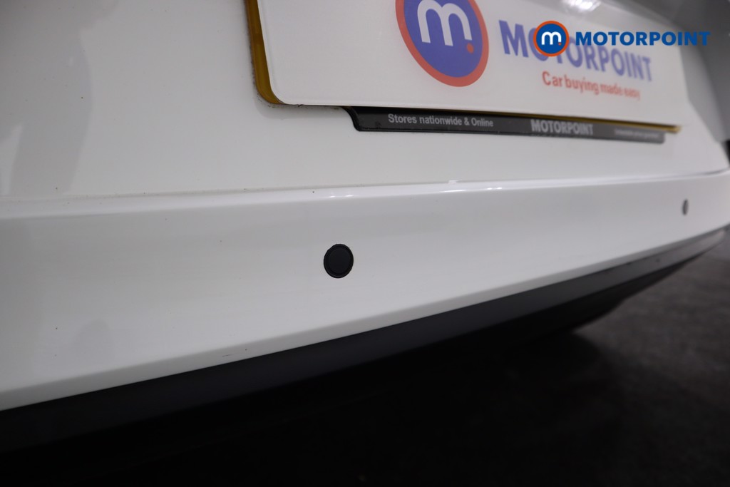 Volkswagen UP Move Up Manual Petrol Hatchback - Stock Number (1564358) - 14th supplementary image