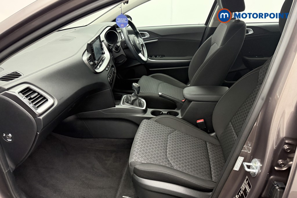 KIA Xceed 2 Manual Petrol Hatchback - Stock Number (1564518) - 1st supplementary image