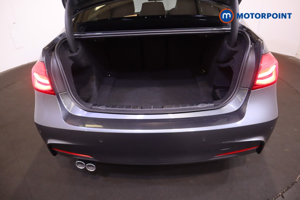 BMW 3 Series M Sport Automatic Diesel Saloon - Stock Number (1564688) - 8th supplementary image
