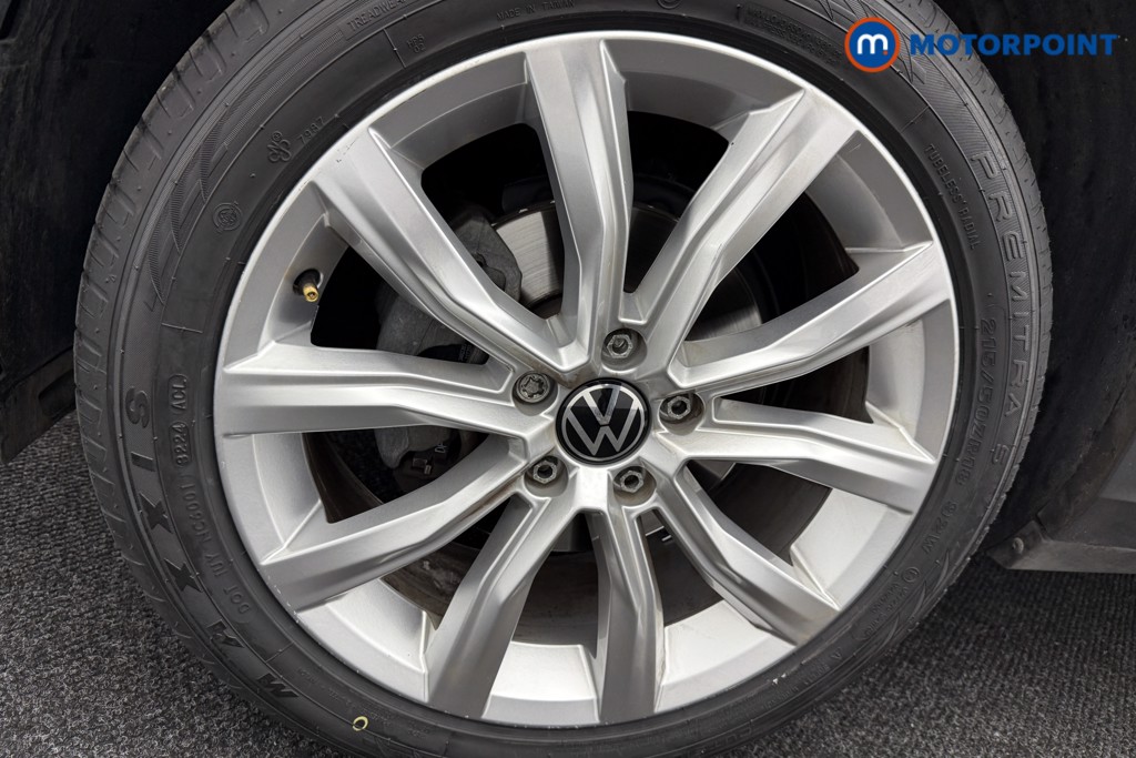 Volkswagen T-Roc Life Manual Petrol SUV - Stock Number (1564783) - 31st supplementary image