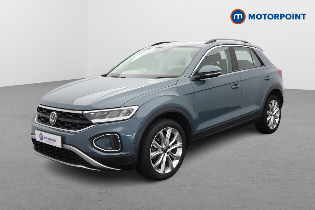 Volkswagen T-Roc Life Manual Petrol SUV - Stock Number (1564783) - Passenger side front corner