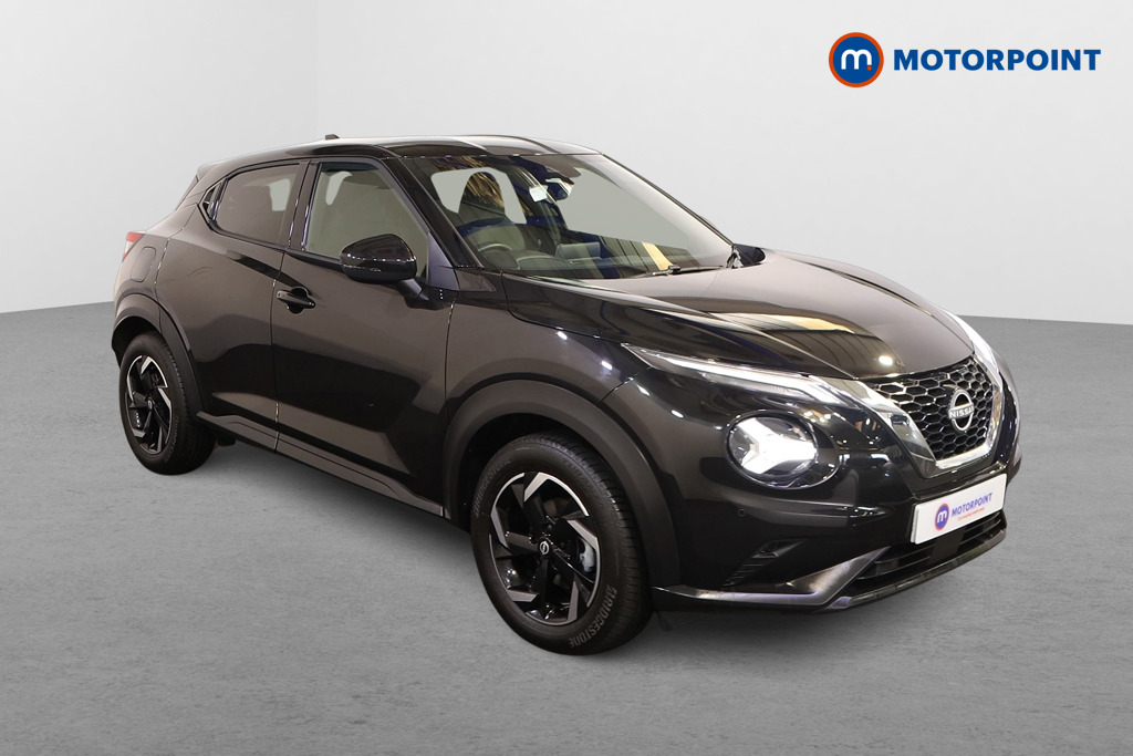 Nissan Juke N-Connecta Automatic Petrol SUV - Stock Number (1564952) - Drivers side front corner