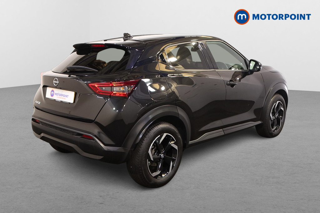 Nissan Juke N-Connecta Automatic Petrol SUV - Stock Number (1564952) - Drivers side rear corner