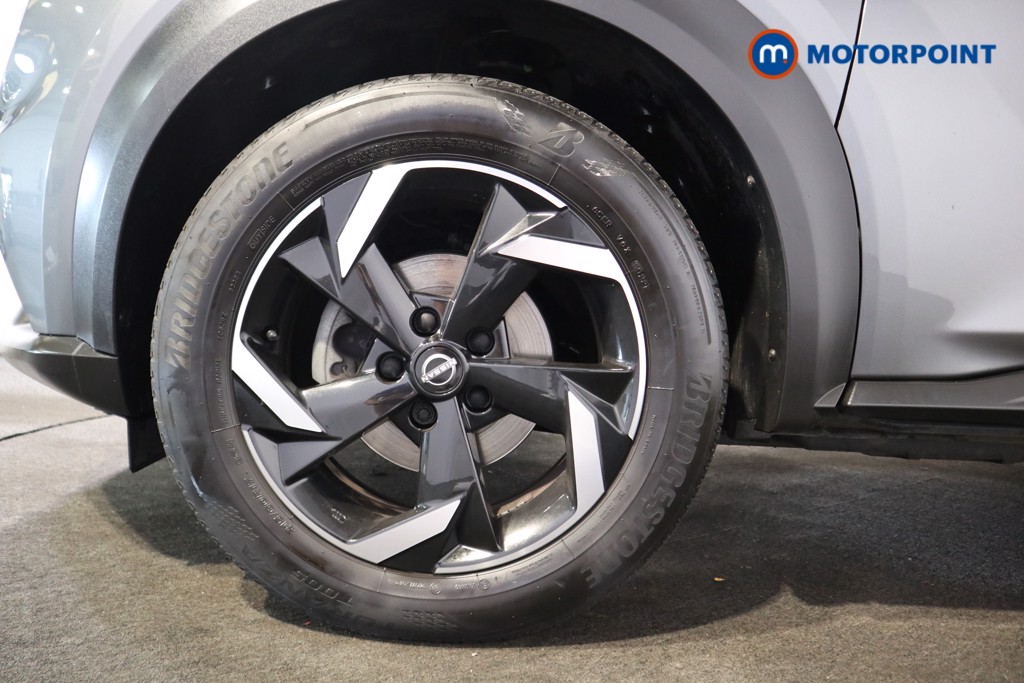 Nissan Juke N-Connecta Automatic Petrol SUV - Stock Number (1564959) - 16th supplementary image