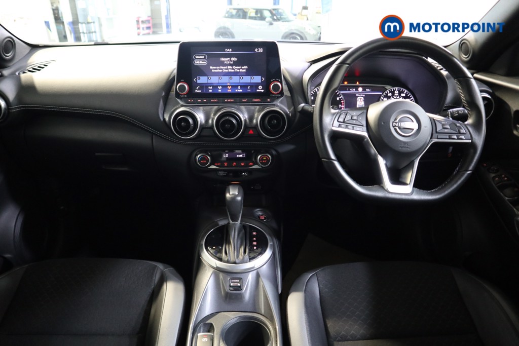 Nissan Juke N-Connecta Automatic Petrol SUV - Stock Number (1564959) - 1st supplementary image